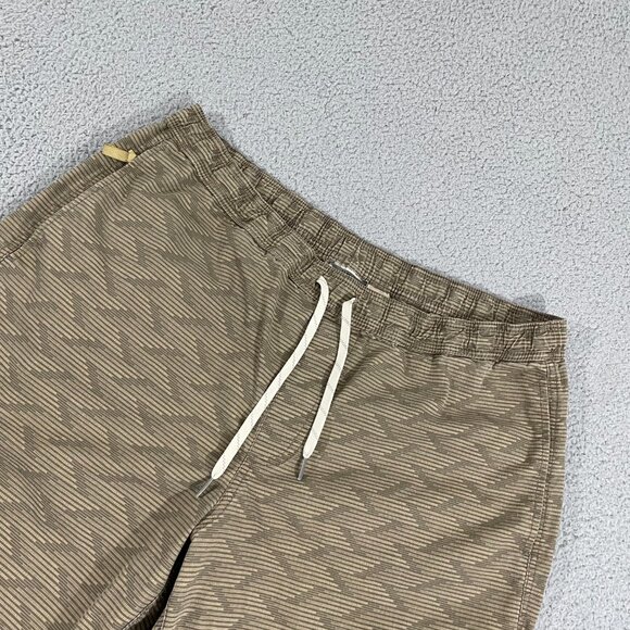 L.L. Bean Shorts Men L Brown Geo Print Pull On Drawstring - Picture 1 of 11